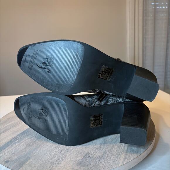 Free People Barclay Women's EU 41 Floral Jacquard Ankle Boots Block Heels Sz 11 - Picture 7 of 10